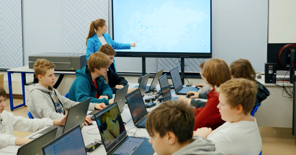 Курс Геоскана «Оператор спутника» начали преподавать в школах