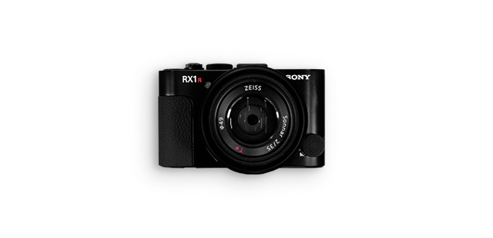 Камера Sony RX1R II или Sony ZV-E10